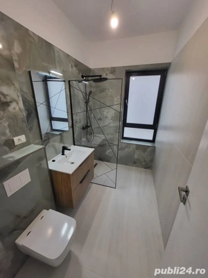 Bloc Nou. Etaj 1. Asfalt. Langa Magazine si mijloace de transport - imagine 7