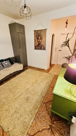 Apartament 3 camere in vila Giulesti zona linistita și curte generoasă etaj 1 - imagine 4