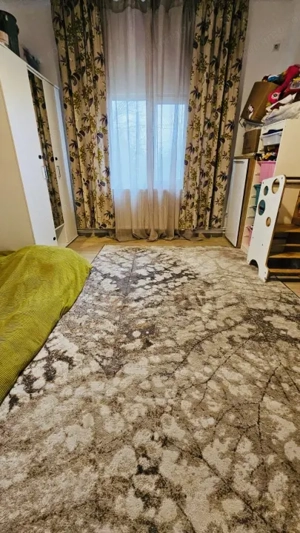 Apartament 3 camere in vila Giulesti zona linistita și curte generoasă etaj 1 - imagine 9