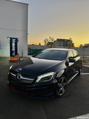 Vând Mercedes Benz A250 Sport
