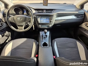 Toyota Avensis benzină, automată 2016 - imagine 9