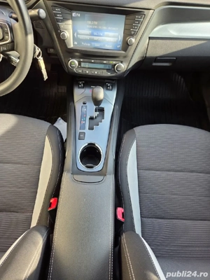 Toyota Avensis benzină, automată 2016 - imagine 7