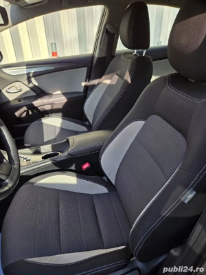 Toyota Avensis benzină, automată 2016 - imagine 6