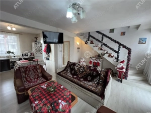 Casa 3 camere 2 bai terasa si curte zona Calea Cisnadiei din Sibiu - imagine 5