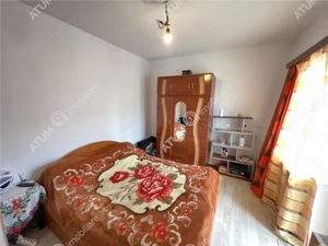Casa 3 camere 2 bai terasa si curte zona Calea Cisnadiei din Sibiu - imagine 7