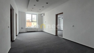 Imobil P+2E+M de inchiriat în zona Gării/Parcul Feroviarilor - 40 parcari - imagine 3