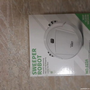 Vand mini aspirator robot nou