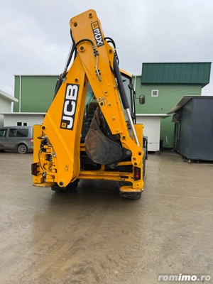 Buldoexcavator JCB 3cx - imagine 3
