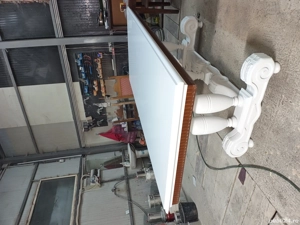 Vând masă lemn masiv import Italia!