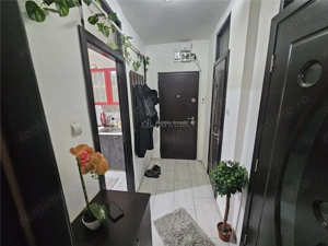 Resita, 3 Cam. Cf. 1, Et. 1, Bulevard, Micro 4 - imagine 9