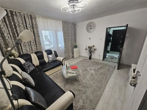 Resita, 3 Cam. Cf. 1, Et. 1, Bulevard, Micro 4 - imagine 12