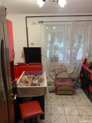 Apartament 4 camere de vanzare , Neajlov M14 , parter , 84.000 euro negociabil  - imagine 6