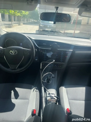 Vand Toyota Auris 1.8 2017 - imagine 8
