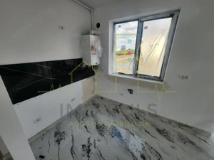 Girocului - Esso. Nou. Parcare. Gradina la parter sau Et. 3 - imagine 2