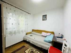 Apartament 4 camere, decomandat, etaj 2, 78mp in Bucovina - imagine 9