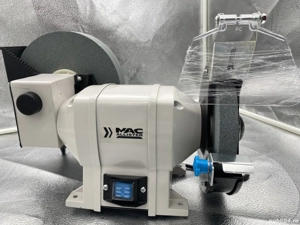 Polizor de banc 250W pentru ascutire si finisare