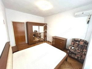 DE VANZARE - Apartament cu 3 camere, decomandat - 85 mp - CUGIR - imagine 2
