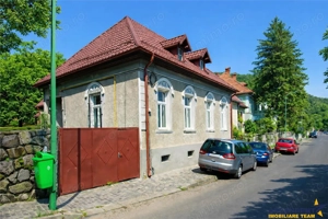 Imobil in stil aristocrat, 600mp teren, conditii personalizate, Central, Brasov