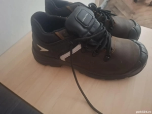 pantof de protectie 400