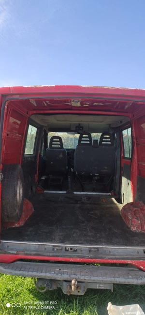 Vând sau dezmembrez IVECO Daily 2,8TDI, 2002 - imagine 2