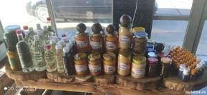 Propolis solid, miere și tincturi