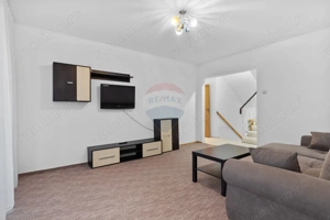 Apartament cu 3 camere NOU RENOVAT, PRIMA ÎNCHIRIER - zona Polivalentă - imagine 4