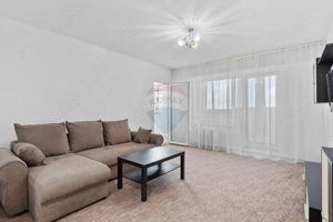 Apartament cu 3 camere NOU RENOVAT, PRIMA ÎNCHIRIER - zona Polivalentă - imagine 3