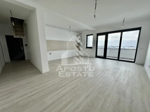 Apartament cu 2 camere, terasa mare, pod propriu in Giroc