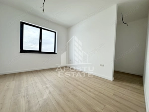 Apartament cu 3 camere, 2 balcoane, pod propriu in Giroc - imagine 4