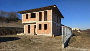 Casa de Vanzare  - imagine 2