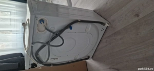 Vând mașină de spălat Indesit