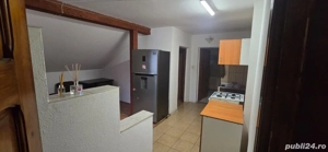 Proprietar inchirierez apartament cu 2 camere,casa in calea Aradului,etaj 2 mansarda, Piata Verde