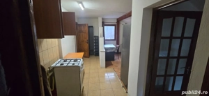 Proprietar inchirierez apartament cu 2 camere,casa in calea Aradului,etaj 2 mansarda, Piata Verde - imagine 4