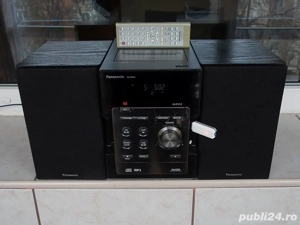 Micro sistem PANASONIC Sa-Pm46 combina radio,cd(mp3),USB stick ,boxe,telecomanda originala,Malaysia