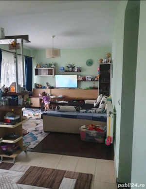 Vand apartament 2 camere în Sânpetru  - imagine 3