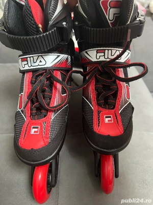 Vand role copii FILA J-One Black Red F19 + Set de protectie (casca, genunchiere si cotiere)