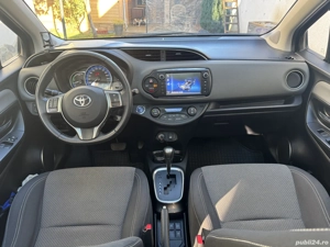 Toyota Yaris Hibrid - imagine 5