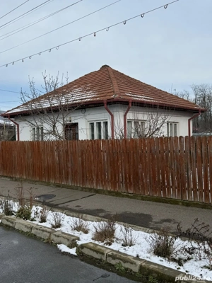 Vând casă oraș Lehliu-Gară - imagine 4