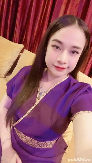 Nadia from Thailand!