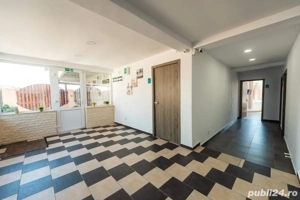 VANZARE Vila Casa Pensiune 8 camere 20 LOCURI Eforie Nord AFACERE La Cheie - imagine 2