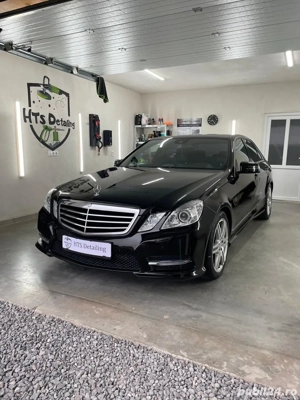 Mercedes-Benz E250