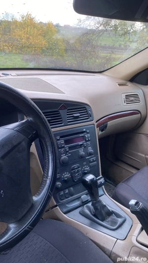 vînd  volvo  Es 60 TDI  - imagine 2