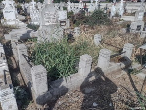 Loc de veci Cimitirul Bolovani