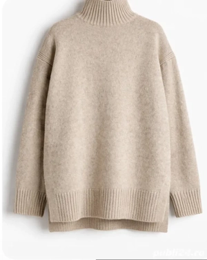 Pulover supradimensionat guler rulat 