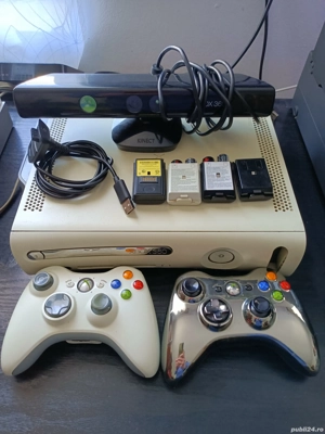 Xbox 360 kinet 2 controlere 34 jocuri