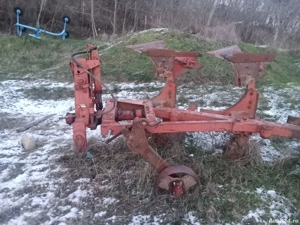 De vînzare .plug reversibil  - imagine 3