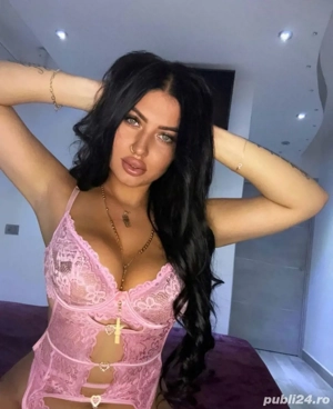 ! Sunt cu forme și gustosă  !! Fac și deplasări !!!