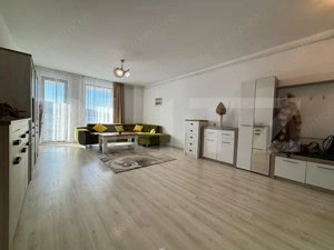 Apartament 3 camere, 75 mp, etaj intermediar, garaj, zona Frunzisului