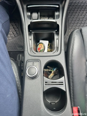 Mercedes GLA 180 - imagine 8