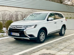 Mitsubishi Outlander 3 Intense 4WD | 2017 | 79.000 km | Euro 6